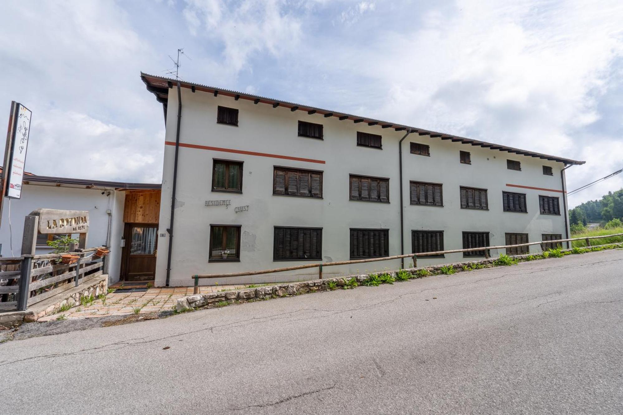 Appartamento Milollo Polsa Brentonico Exterior photo